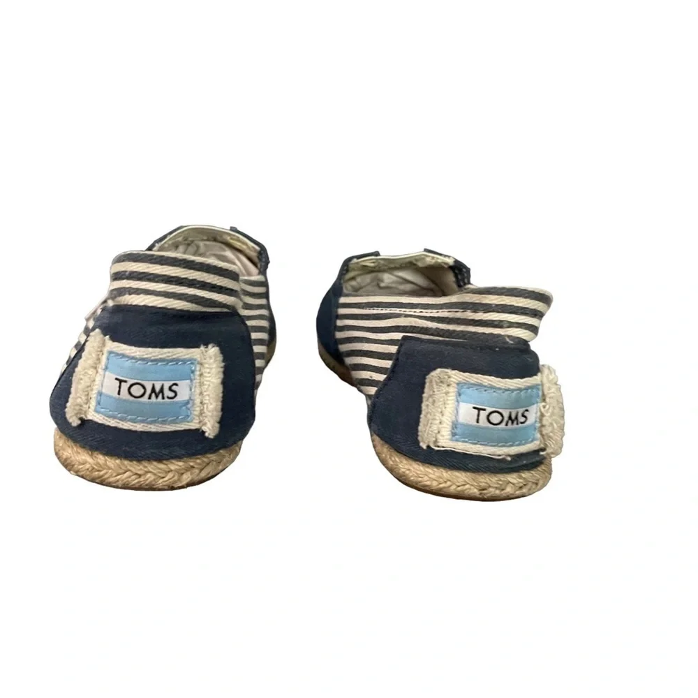 Toms navy university